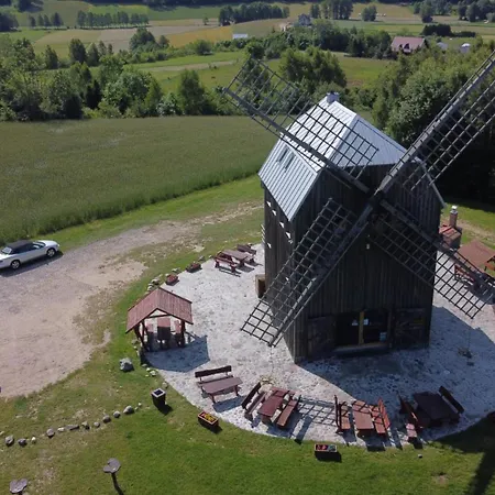 Lodge Domki Przy Wiatraku 1 I 2 Reboszewo